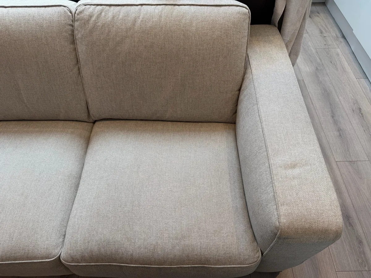 Natuzzi sofa - Image 4