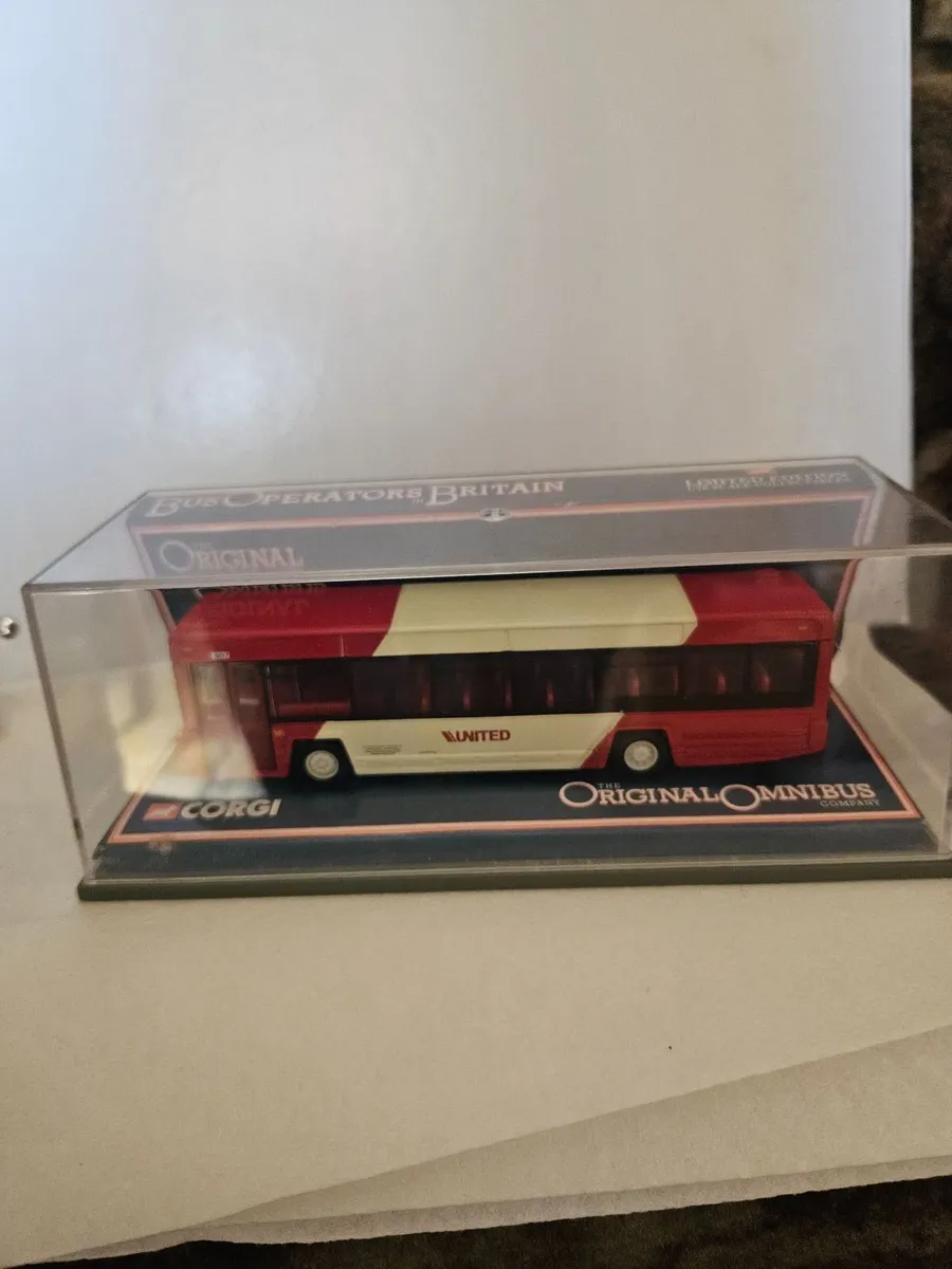 Corgi Bus