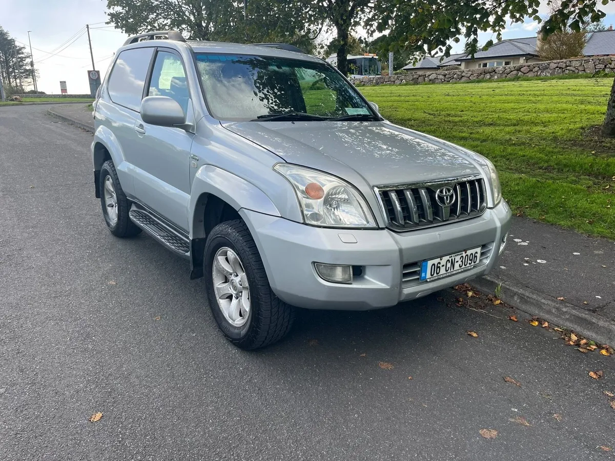 06 TOYOTA LANDCRUISER SWB - Image 1