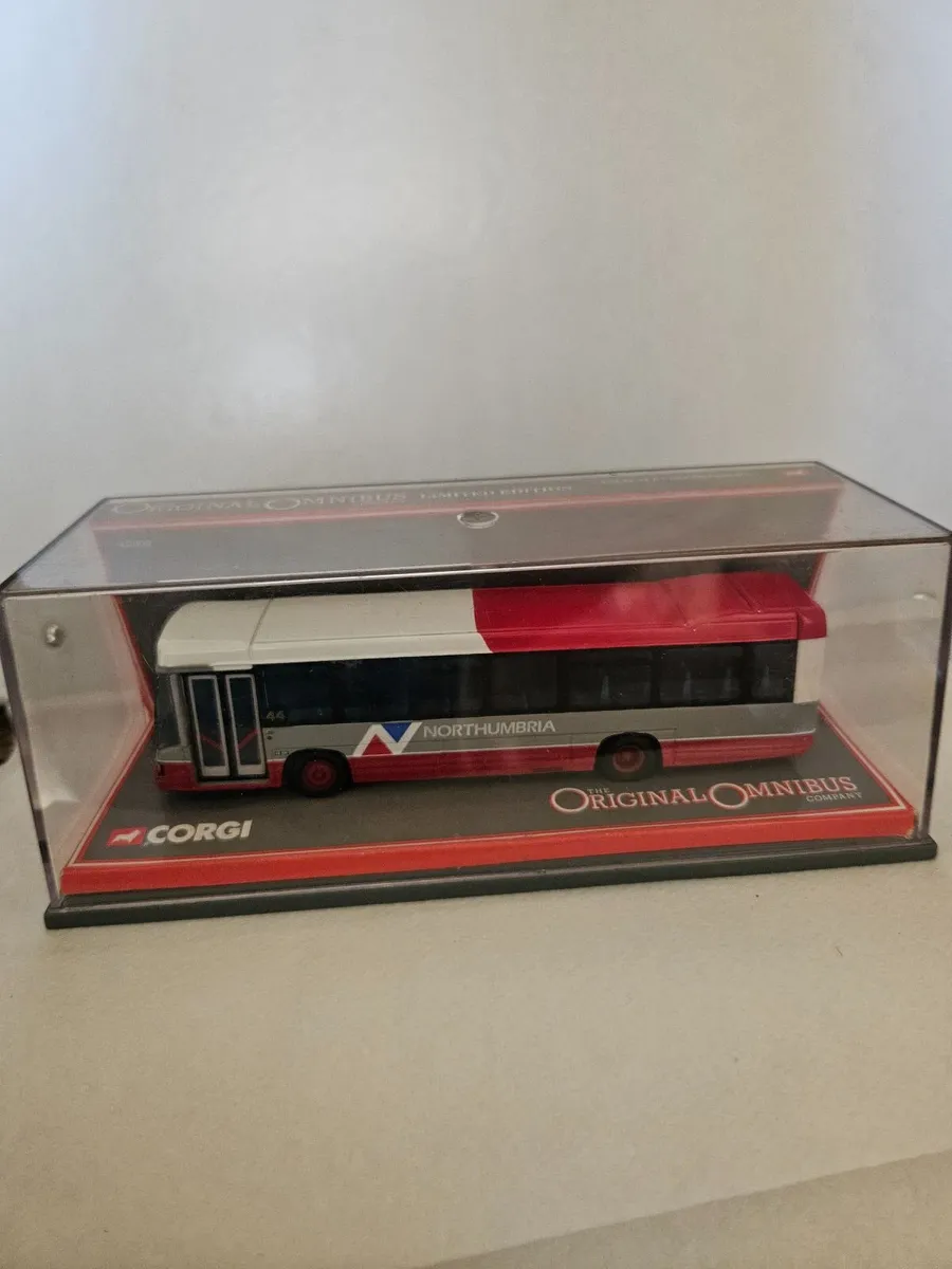 Corgi Bus