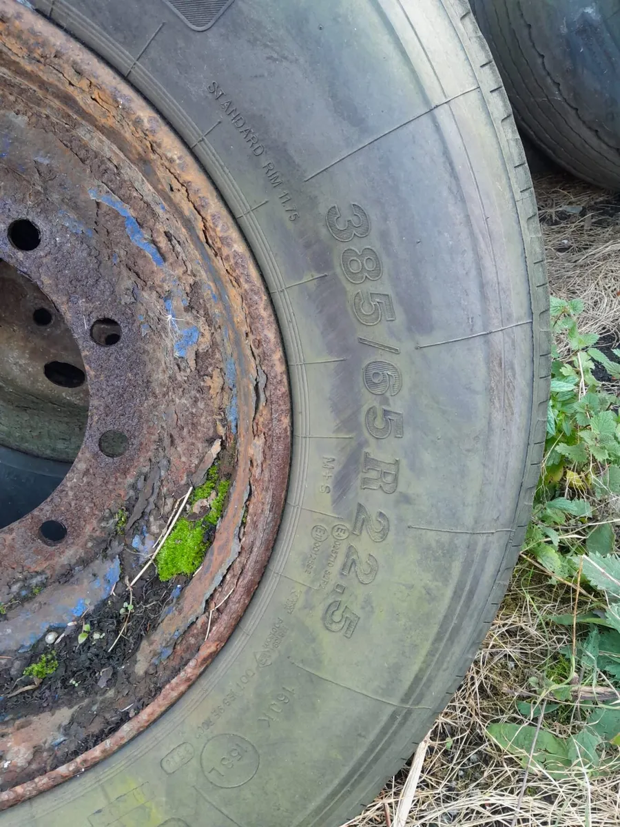 Dump trailer wheels - Image 4