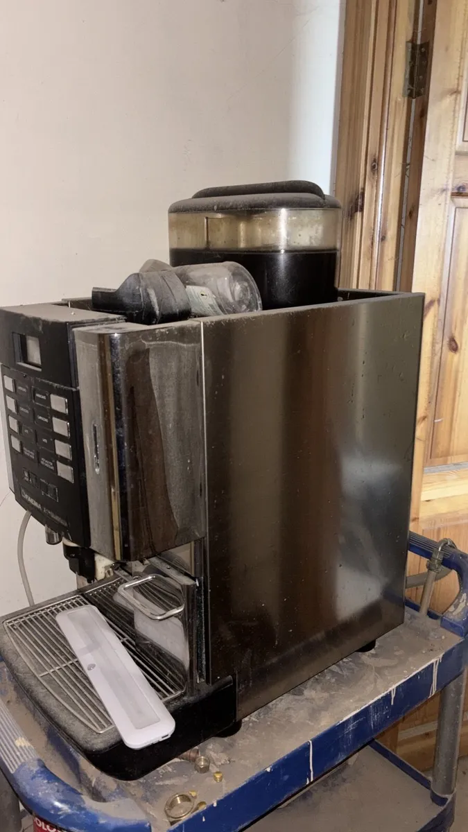 PlayStation pool table coffee machine Stanley oil - Image 3