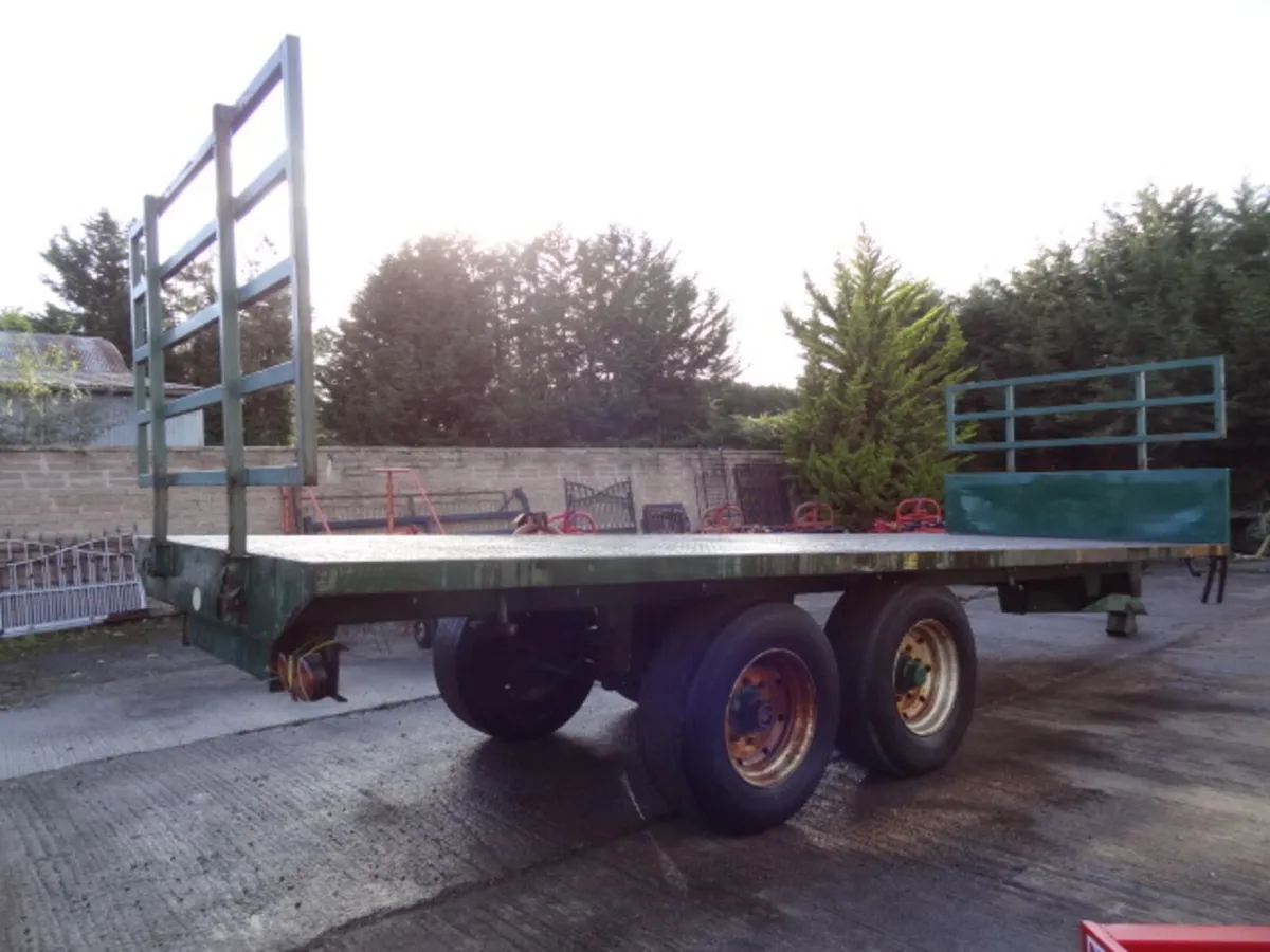 Bailey 24FT Bale Trailer with Racks - Image 3