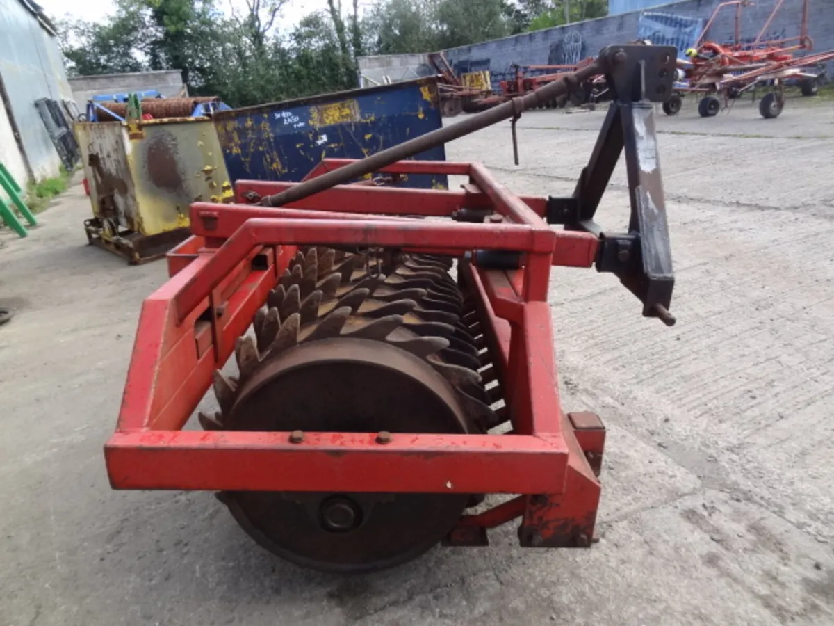 Farmforce Front Steering Packer Roller Press - Image 4