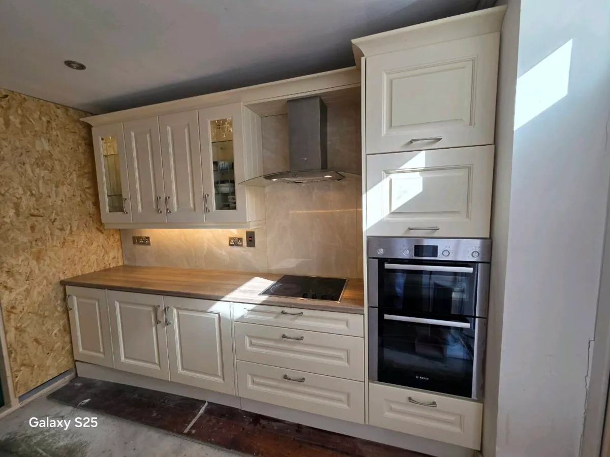 Kitchen - Image 1