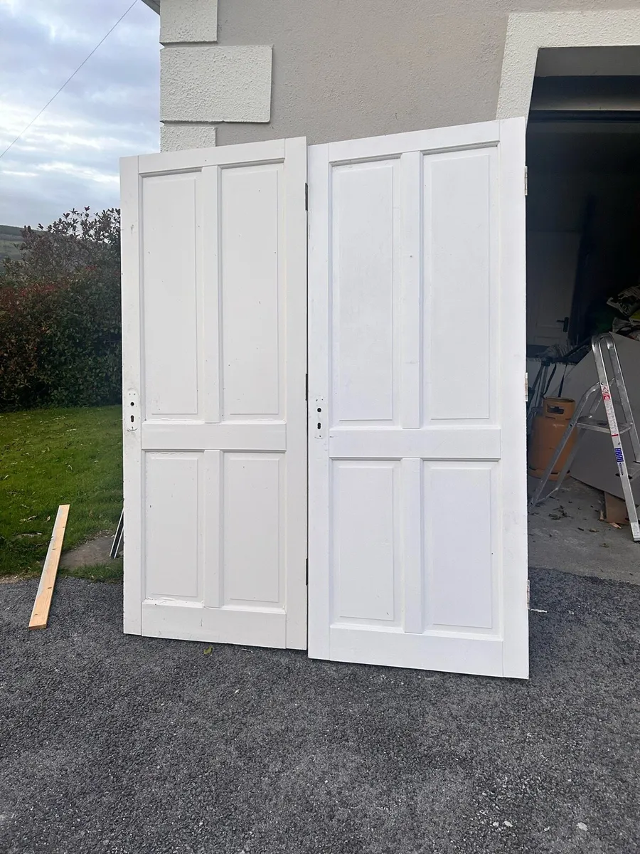 Red Deal doors Painted - Image 2