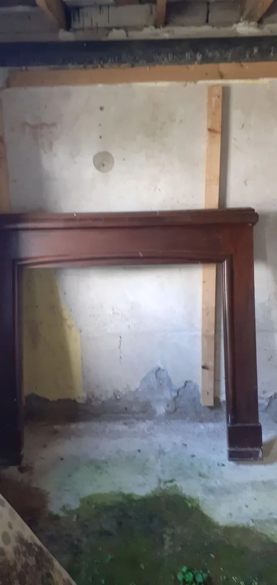 Fire surround