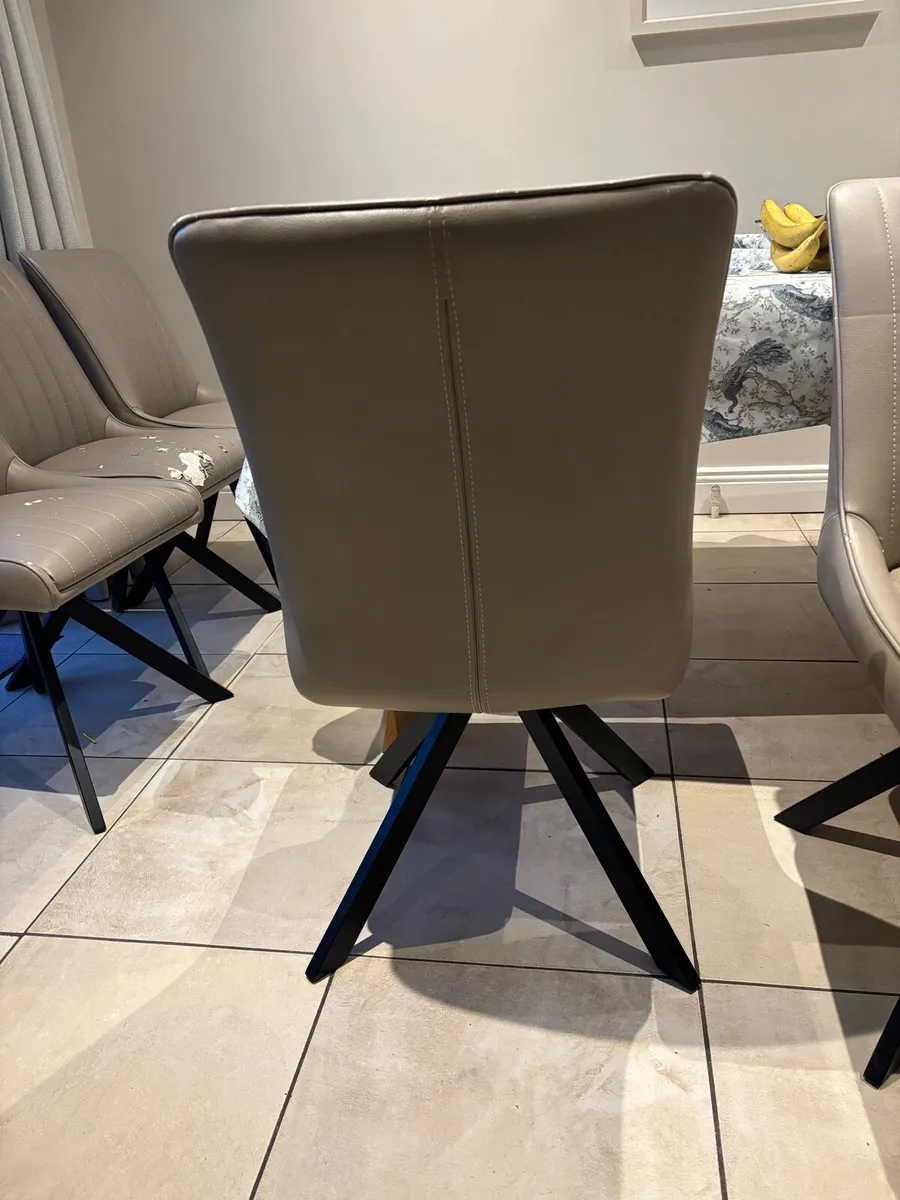 Kitchen chairs - Image 4