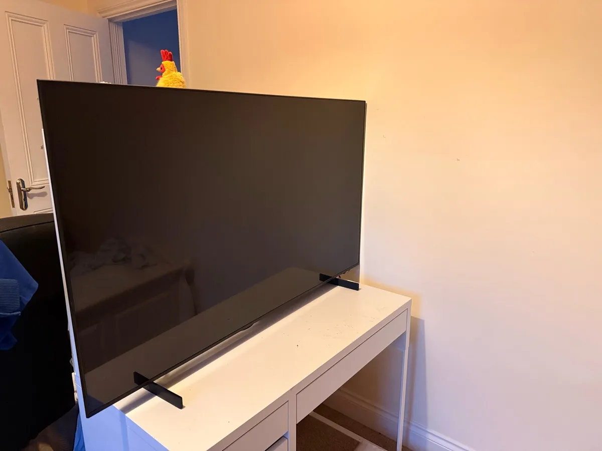 Samsung 55 inch CU8070 4K UHD - Image 1