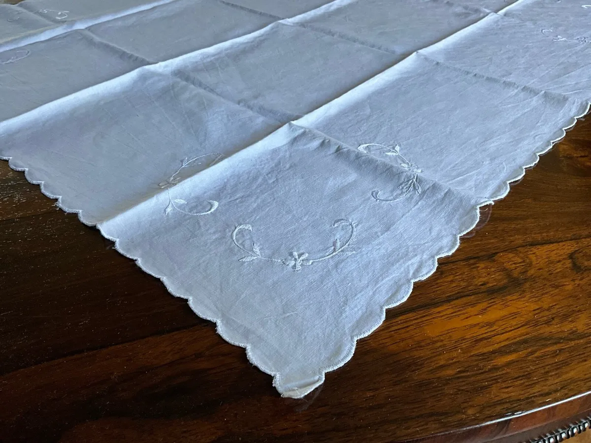 Beautiful White Linen Table Cloth - Image 1