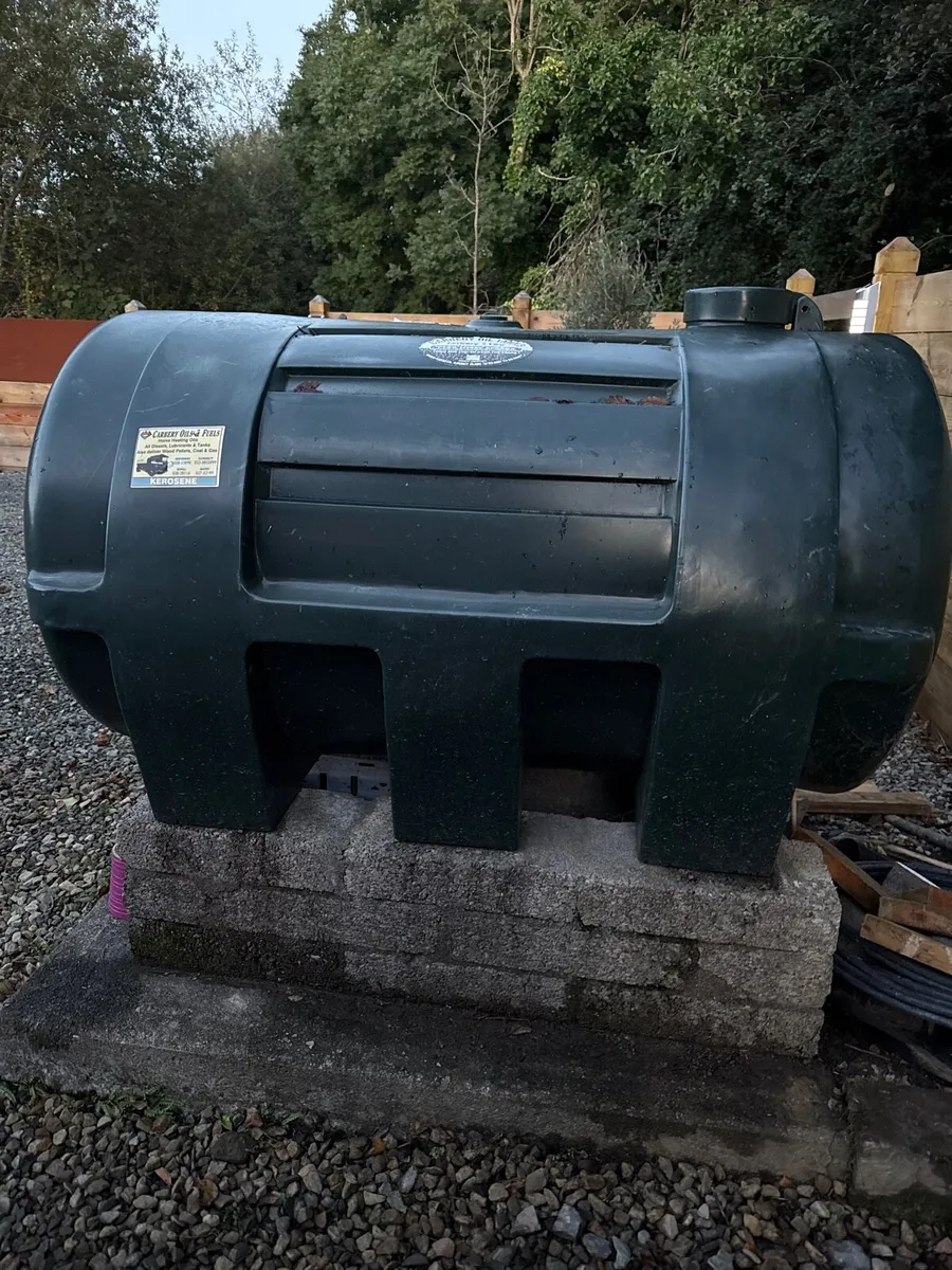 Oil Tank 1100 Litres and 150+ litres of heating - Image 1