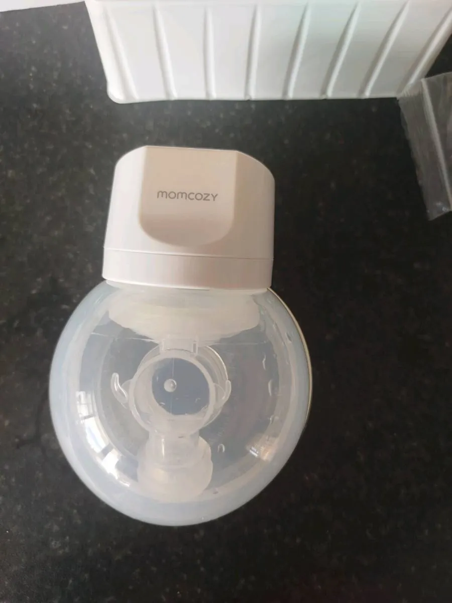 Momcozy S12 Single Wearable Breast Pump - Image 2