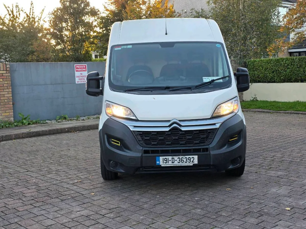 191 Citreon Relay LWB Low Mileage New CVRT - Image 2