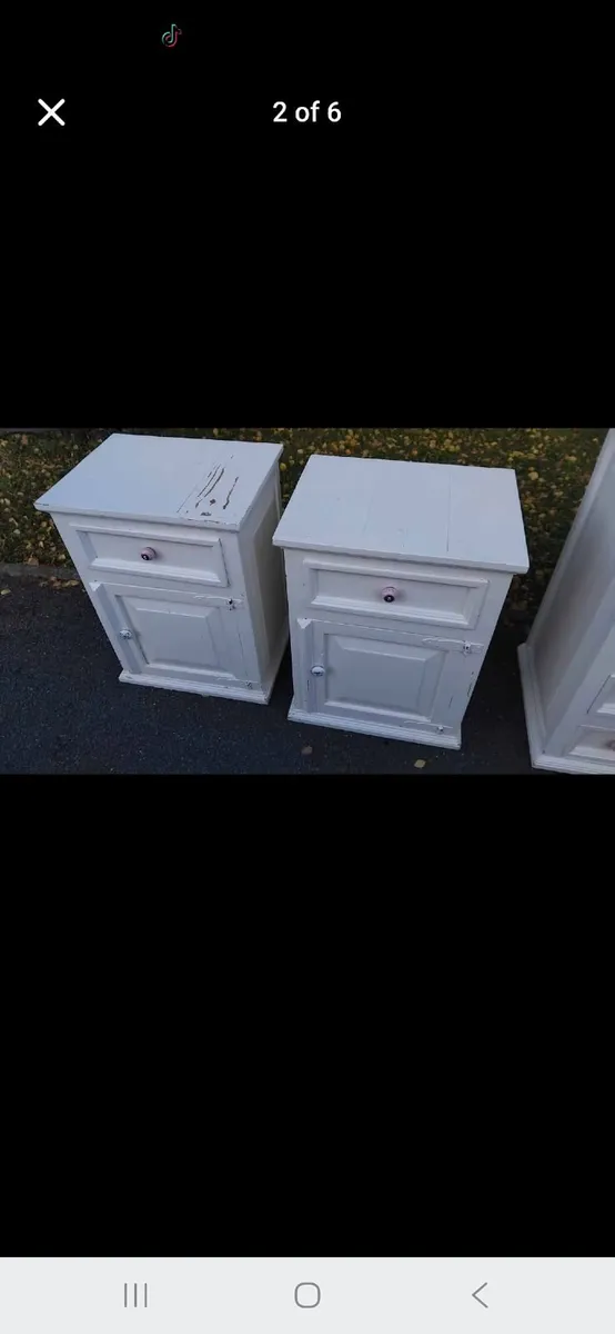 Wardrobe and 2 lockers - Image 4