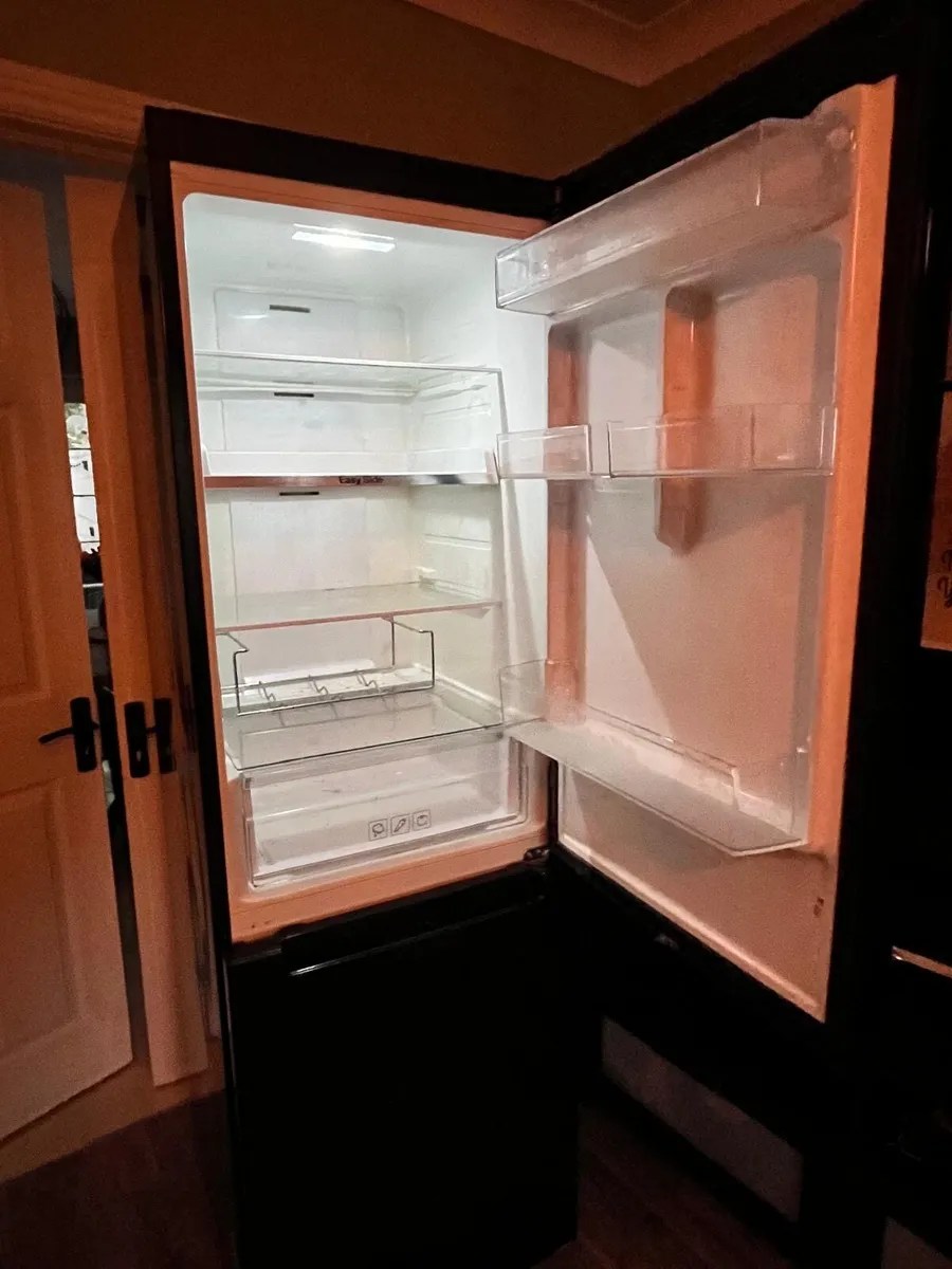 Samsung Fridge/freezer - Image 3