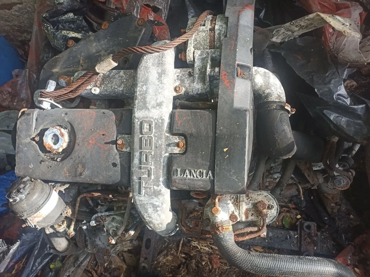 Lancia Thema 2.5 TD Engine - Image 2