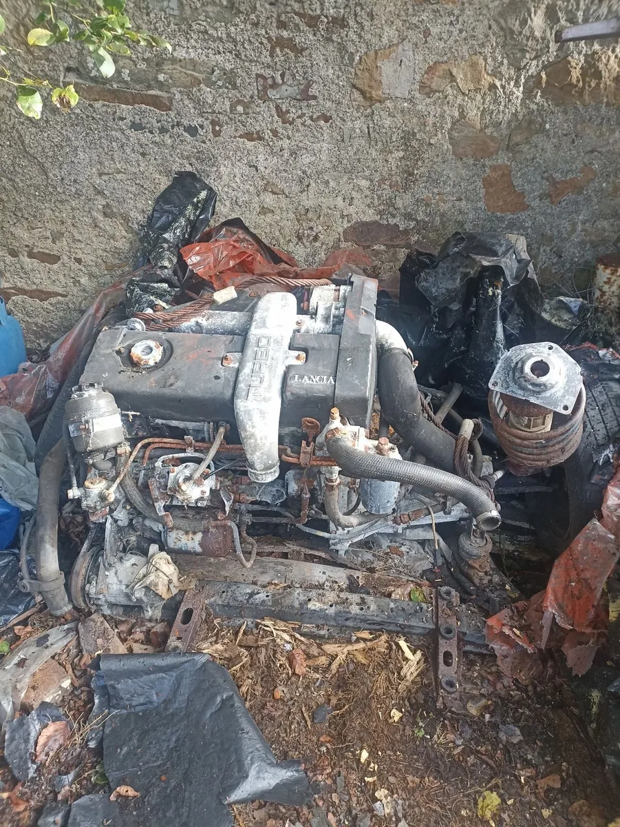 Lancia Thema 2.5 TD Engine - Image 3