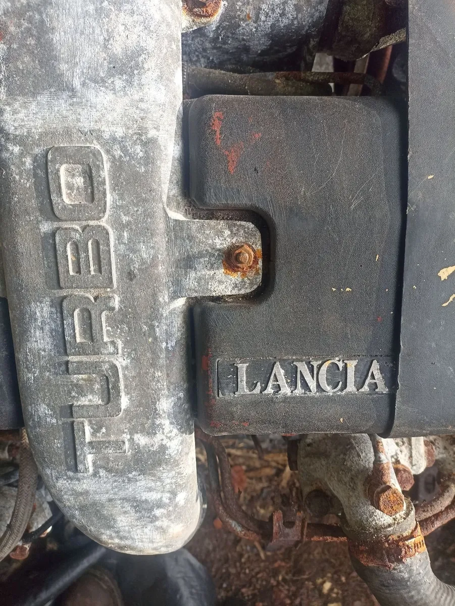Lancia Thema 2.5 TD Engine - Image 4