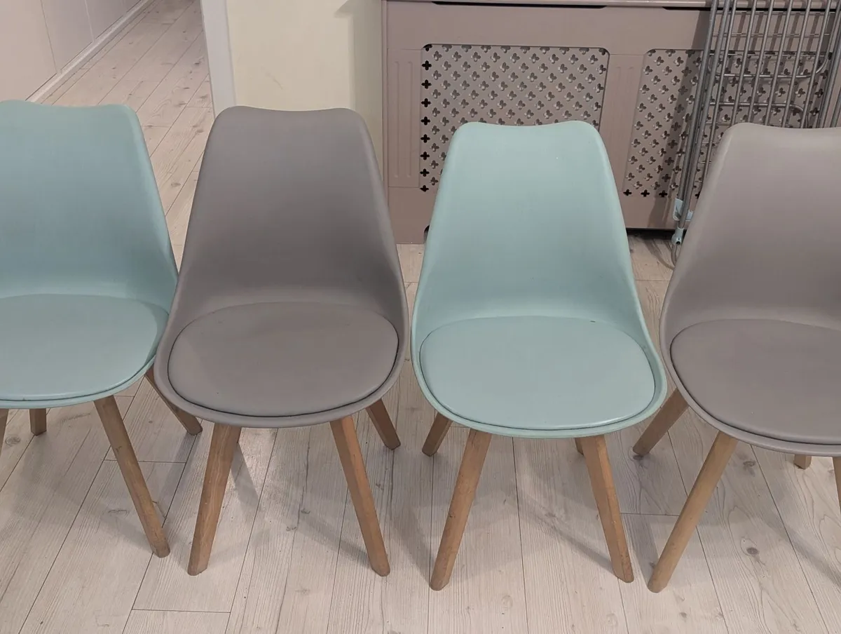 Dining chairs - Image 1