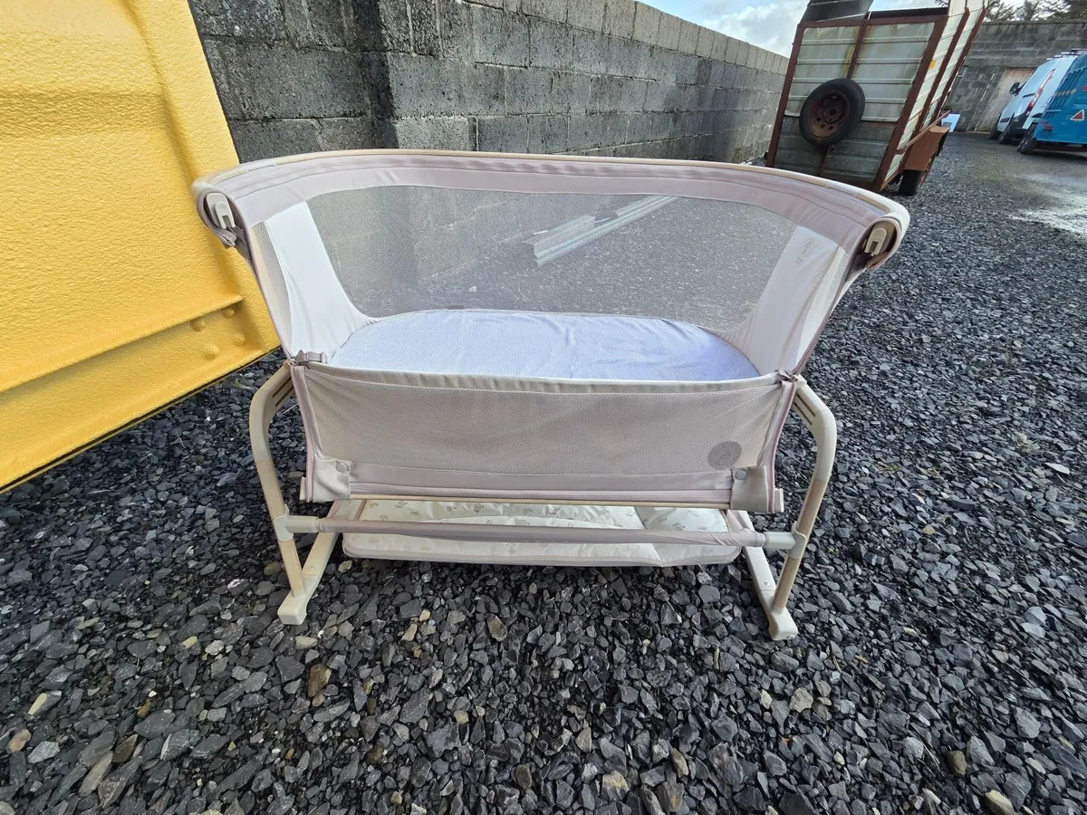 Maxi-Cosi Iora Co-Sleeper – Excellent Condition – - Image 3