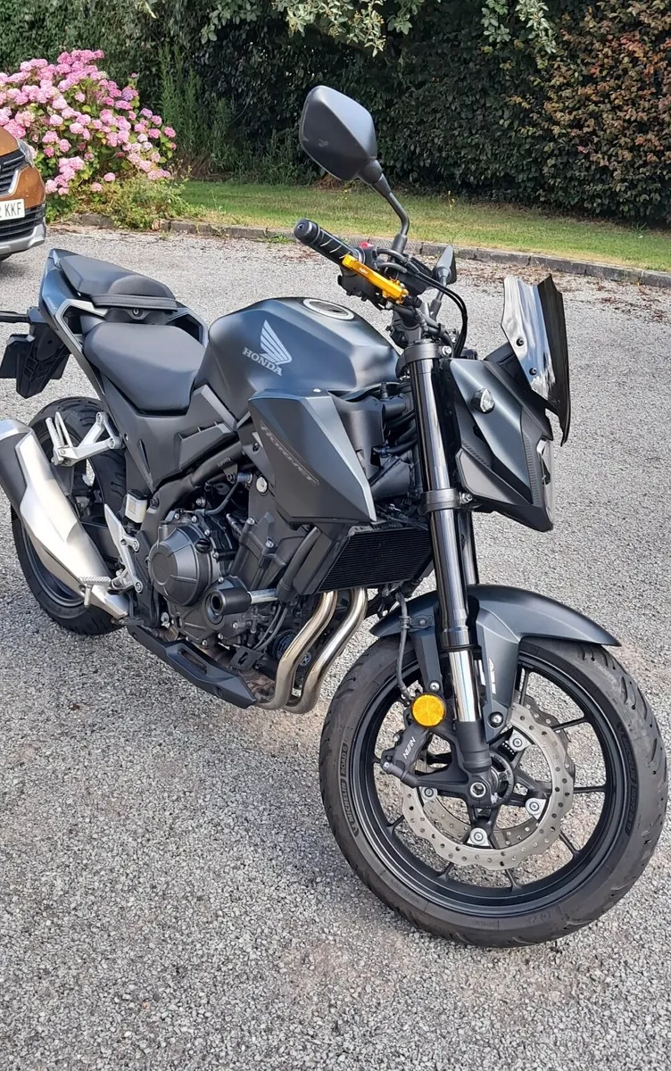 Honda CB Hornet 500 - Image 1