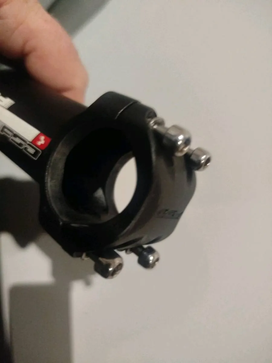 Road bike stem 100mm - Image 1