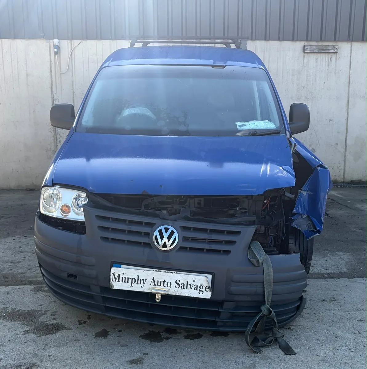 2010 VW caddy for parts - Image 1
