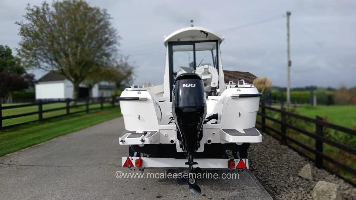 Smartliner Fisher 21 Pilothouse - Image 4