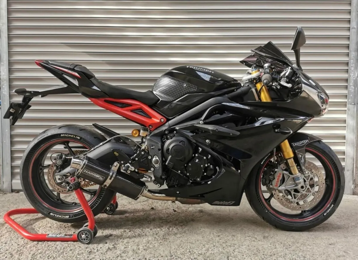 triumph Daytona 675R - Image 3