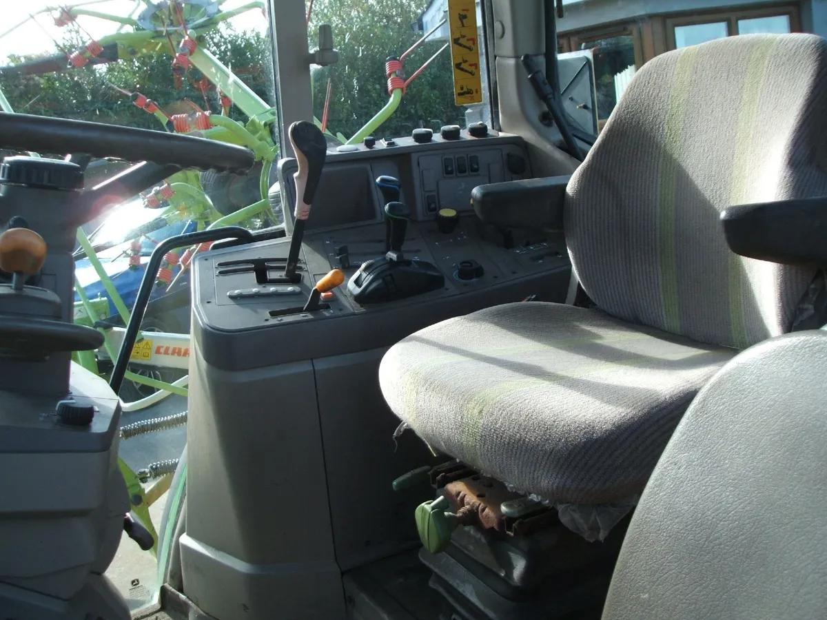 2009 John Deere 6330 power quad - Image 4