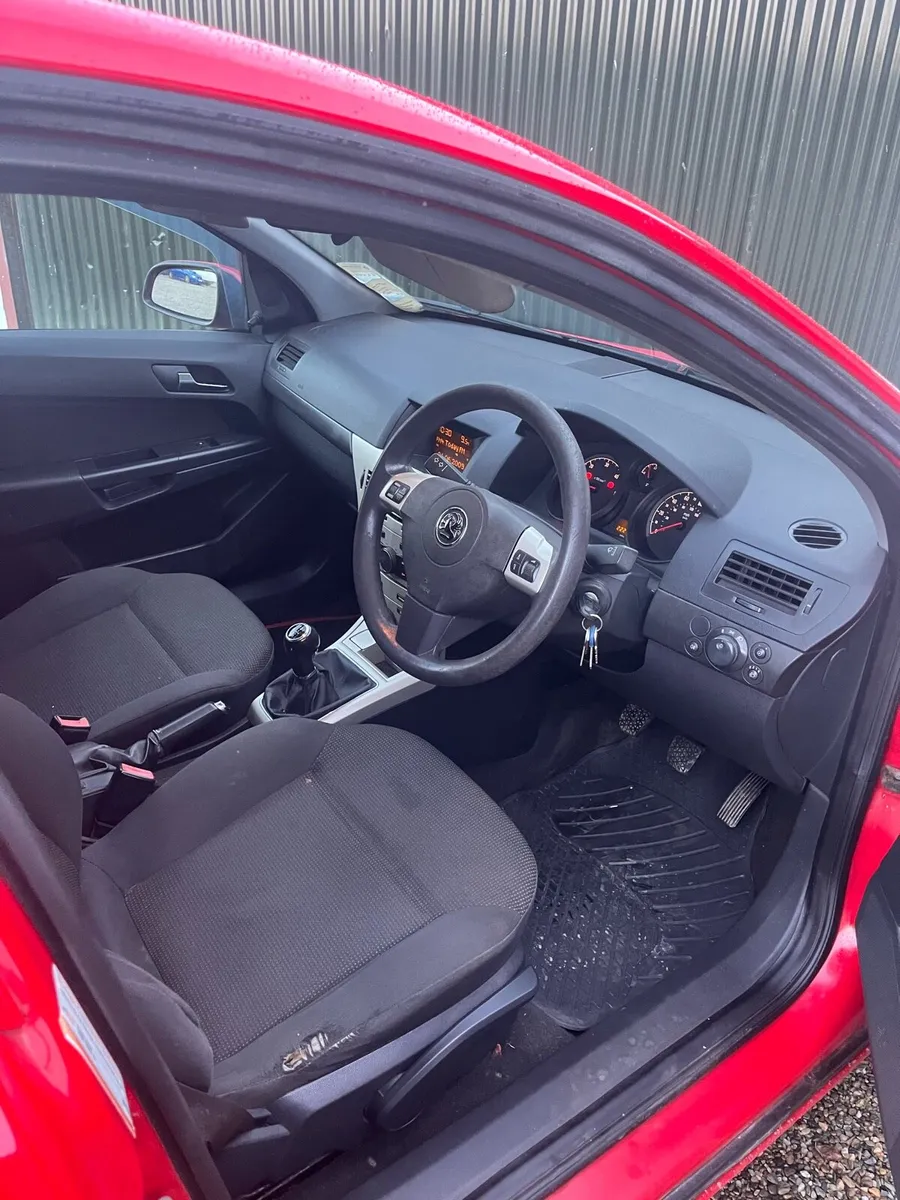 Vauxhall Astra van - Image 3