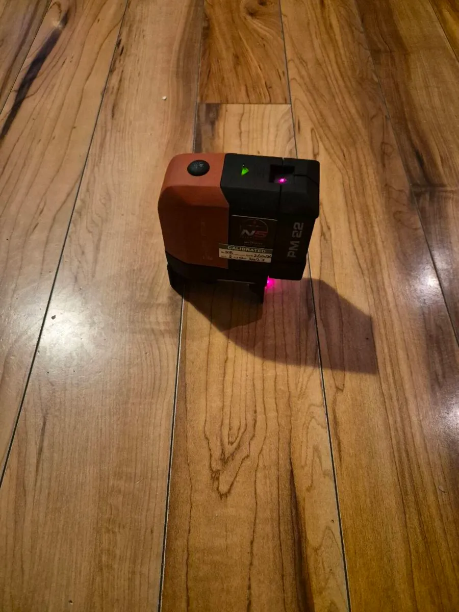 Hilti plumb laser - Image 2