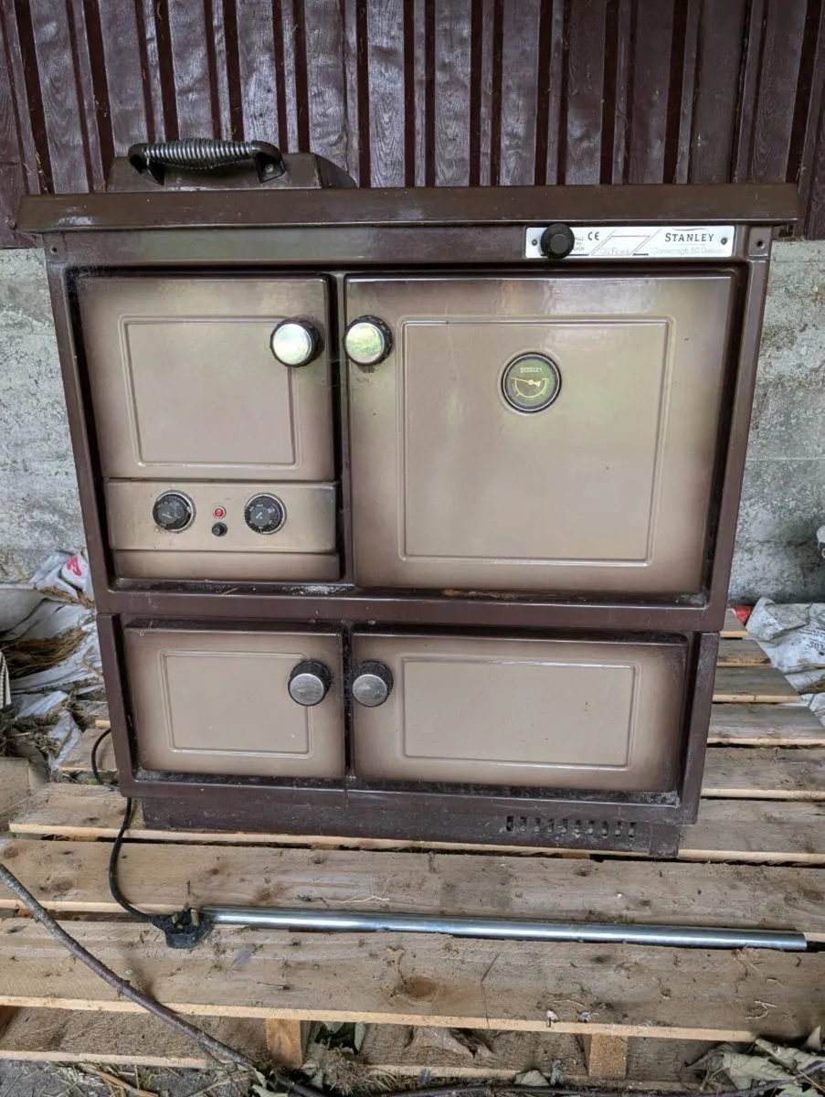 Stanley Delux oil cooker - Image 1