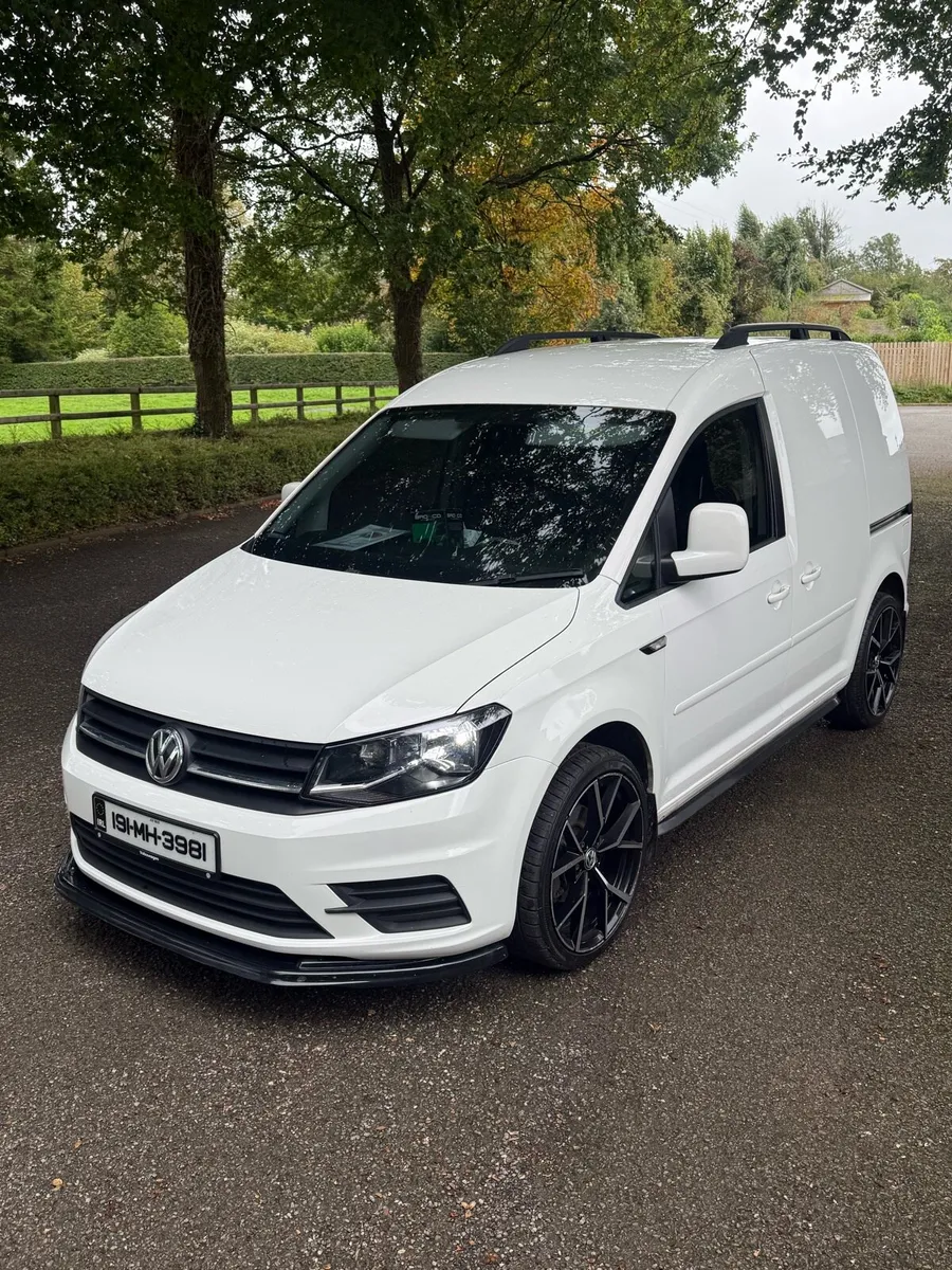 2019 Volkswagen caddy - Image 1