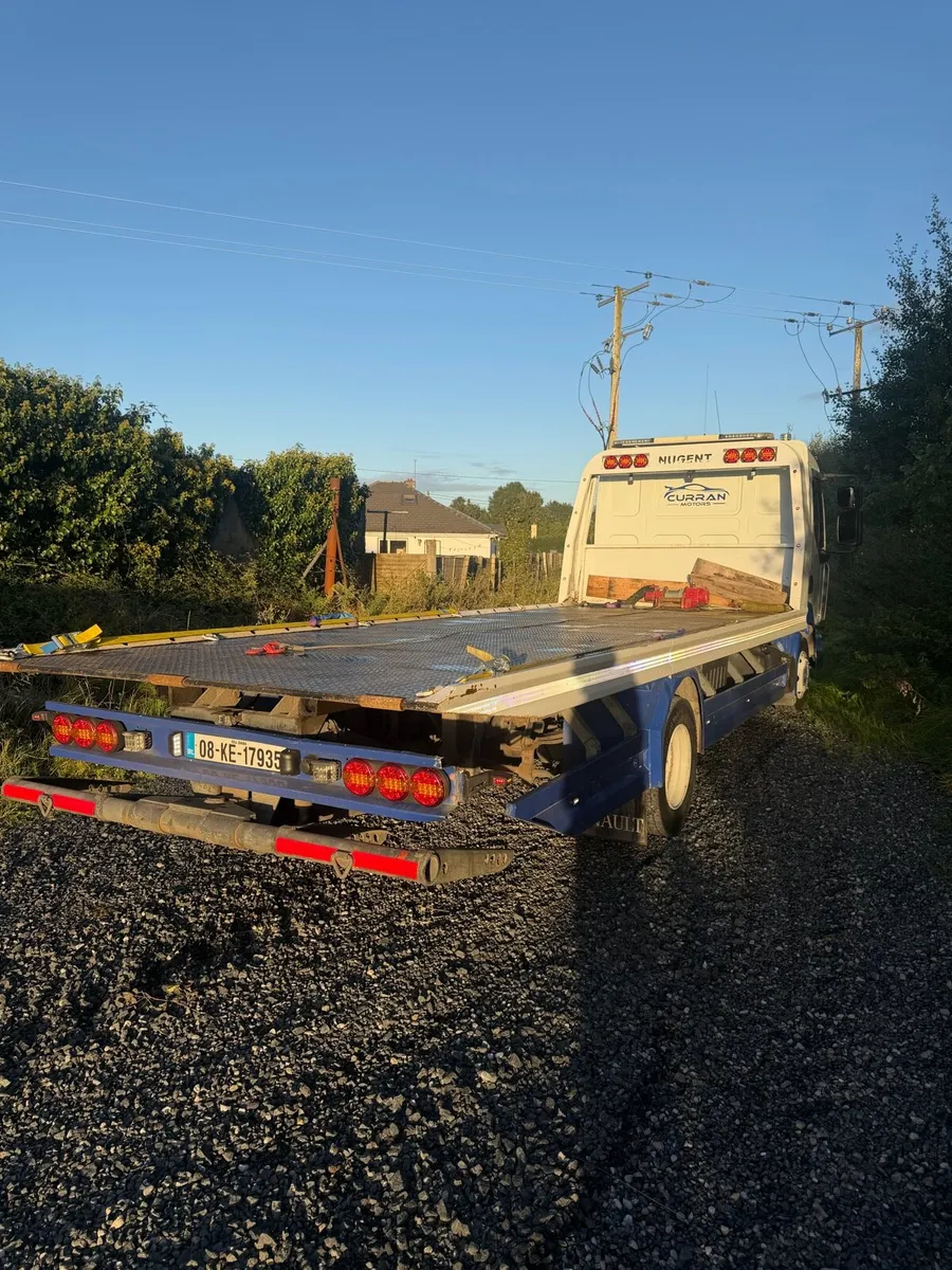 Renault midlum recovery tilt and slide - Image 3