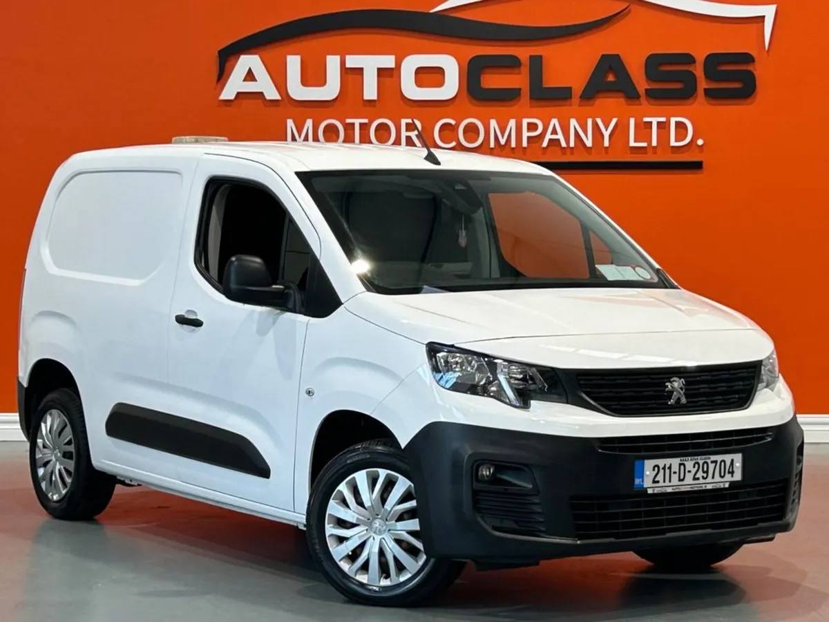 Peugeot Partner Professional Plus 1.5 Blue HDI - Image 2