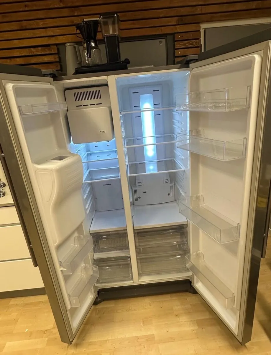 Samsung American Fridge Freezer - Image 2