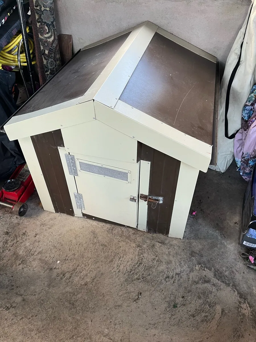 Dog Kennel - Image 4
