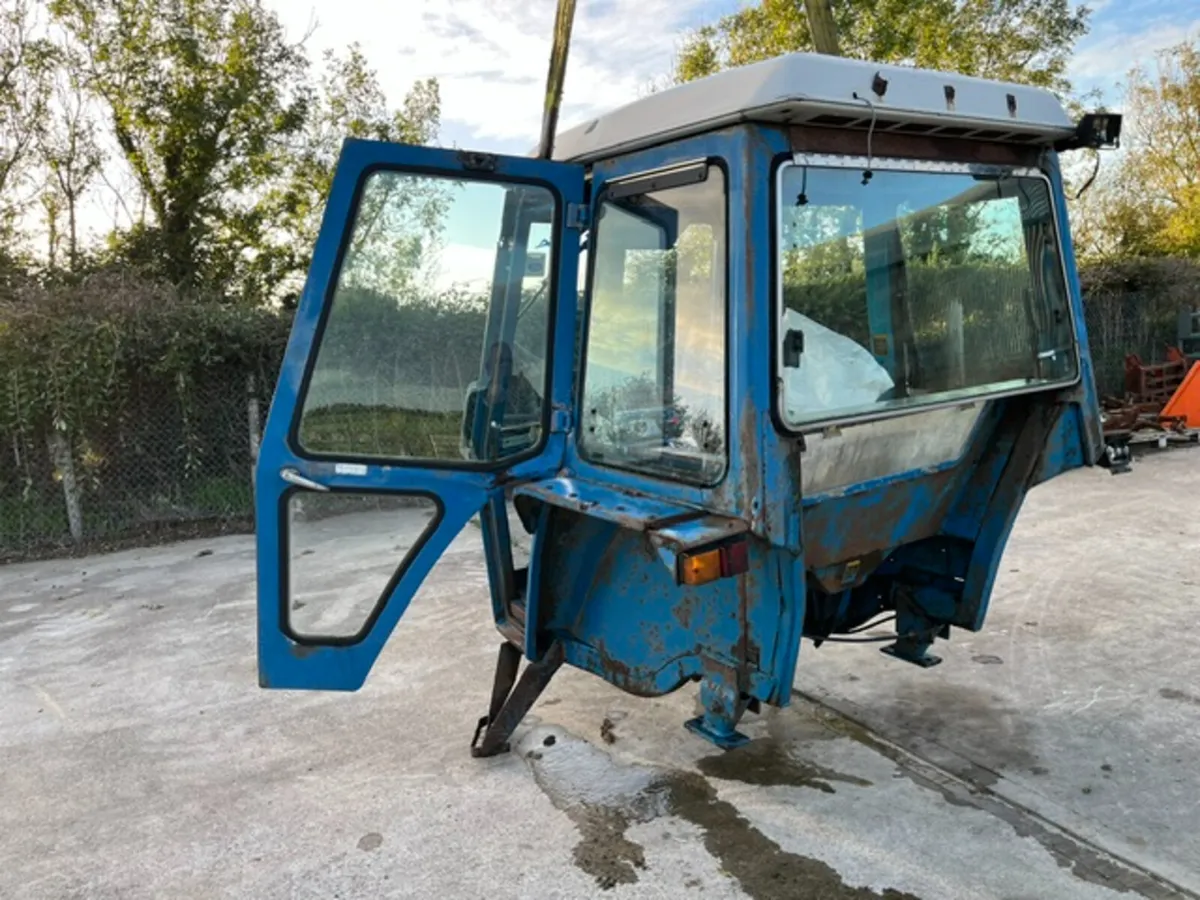 Q Cab suit Ford 4600 or 4610 etc - Image 4