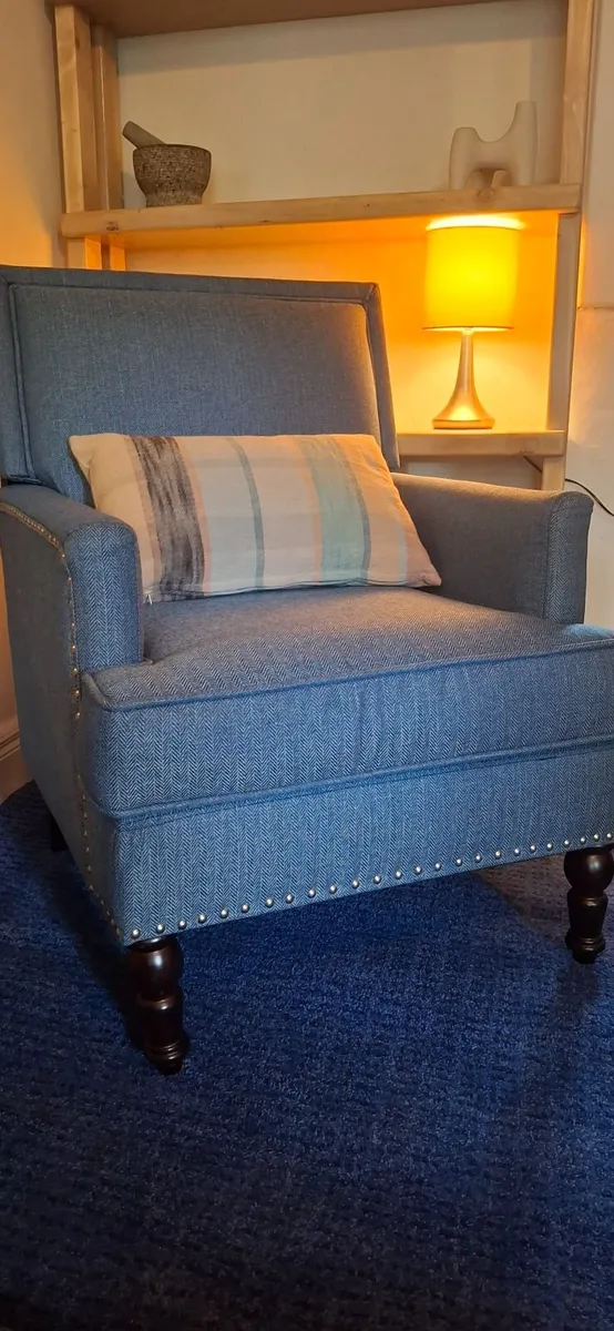 Armchair - Image 3