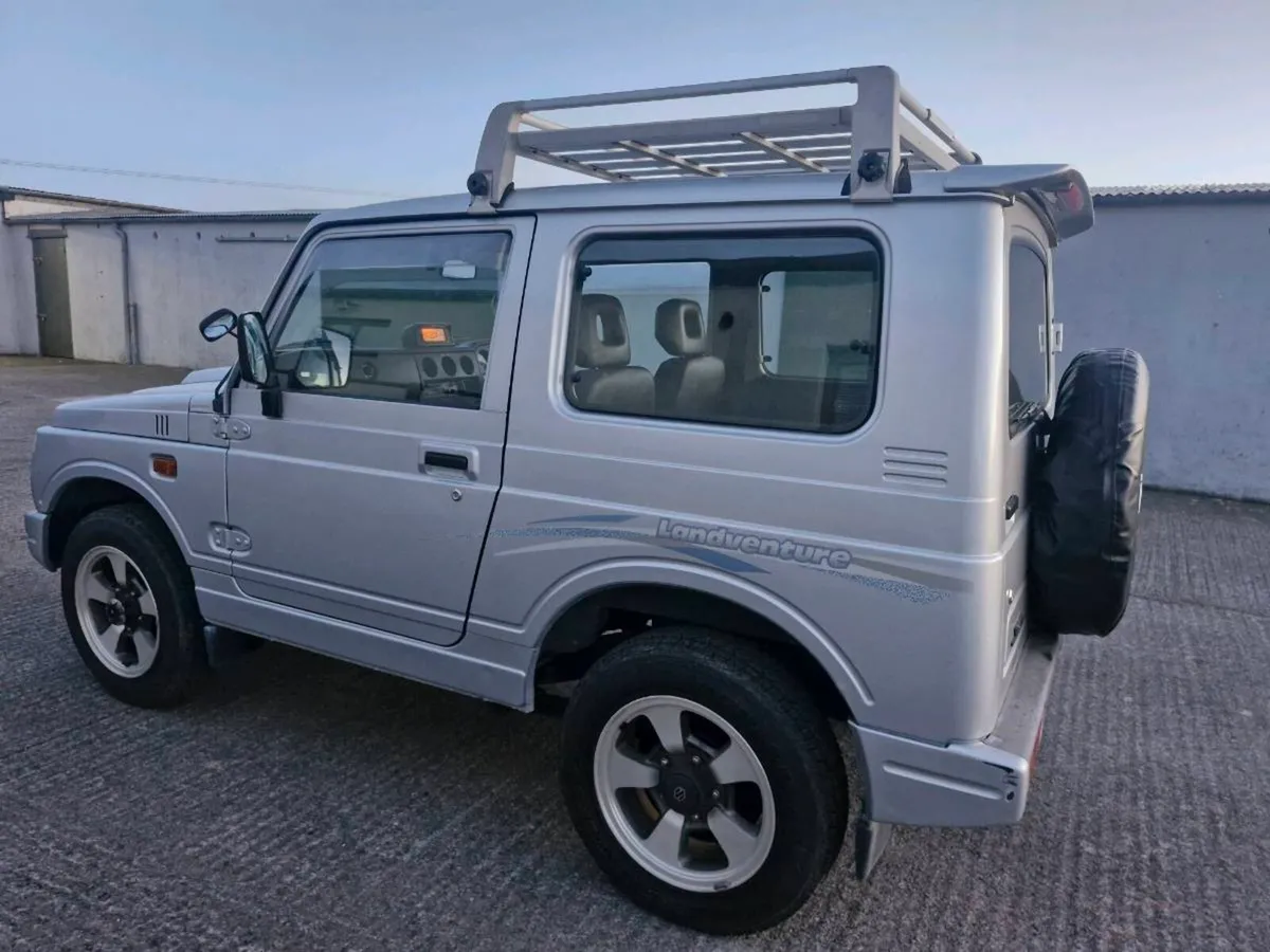Suzuki jimny 660cc Turbo manual - Image 3