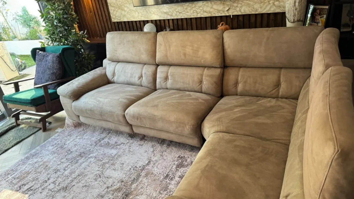 Sofa - Image 3