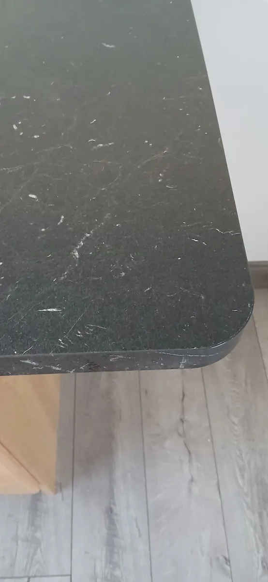 Kitchen island - Image 2