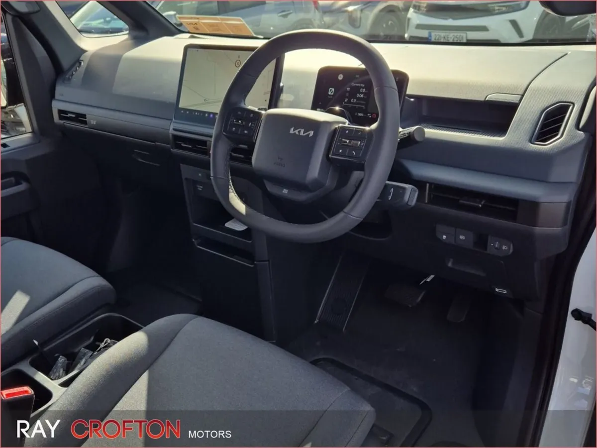 Kia PV5 CARGO VAN K2 6DR AUTO 71.2 kWh - Image 3