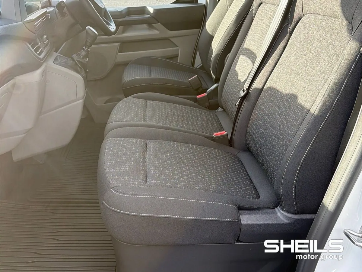 Ford Transit Custom 280 SWB Trend 2.0 Diesel *Demo - Image 4