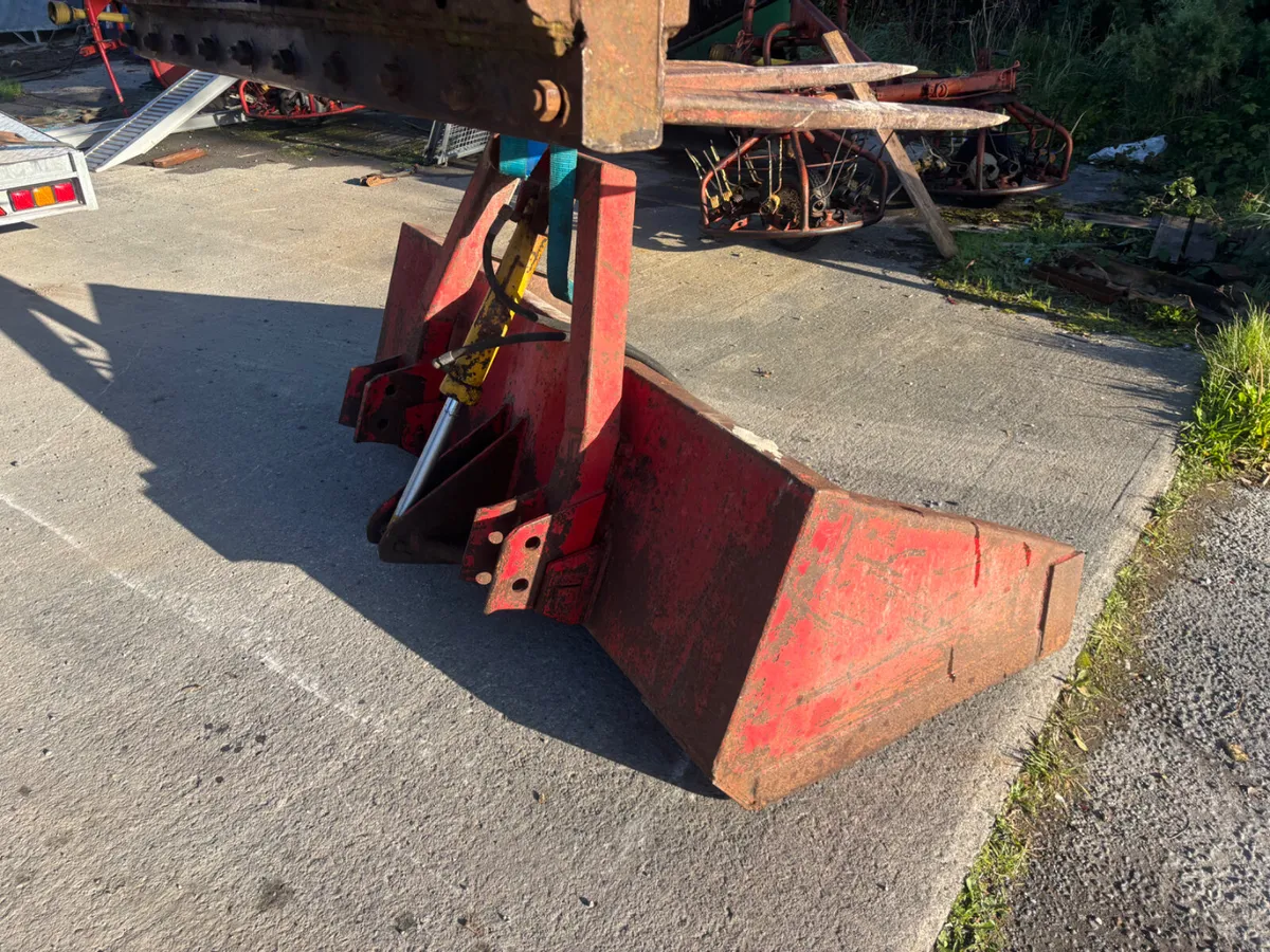 mckenna 6ft power box - Image 1