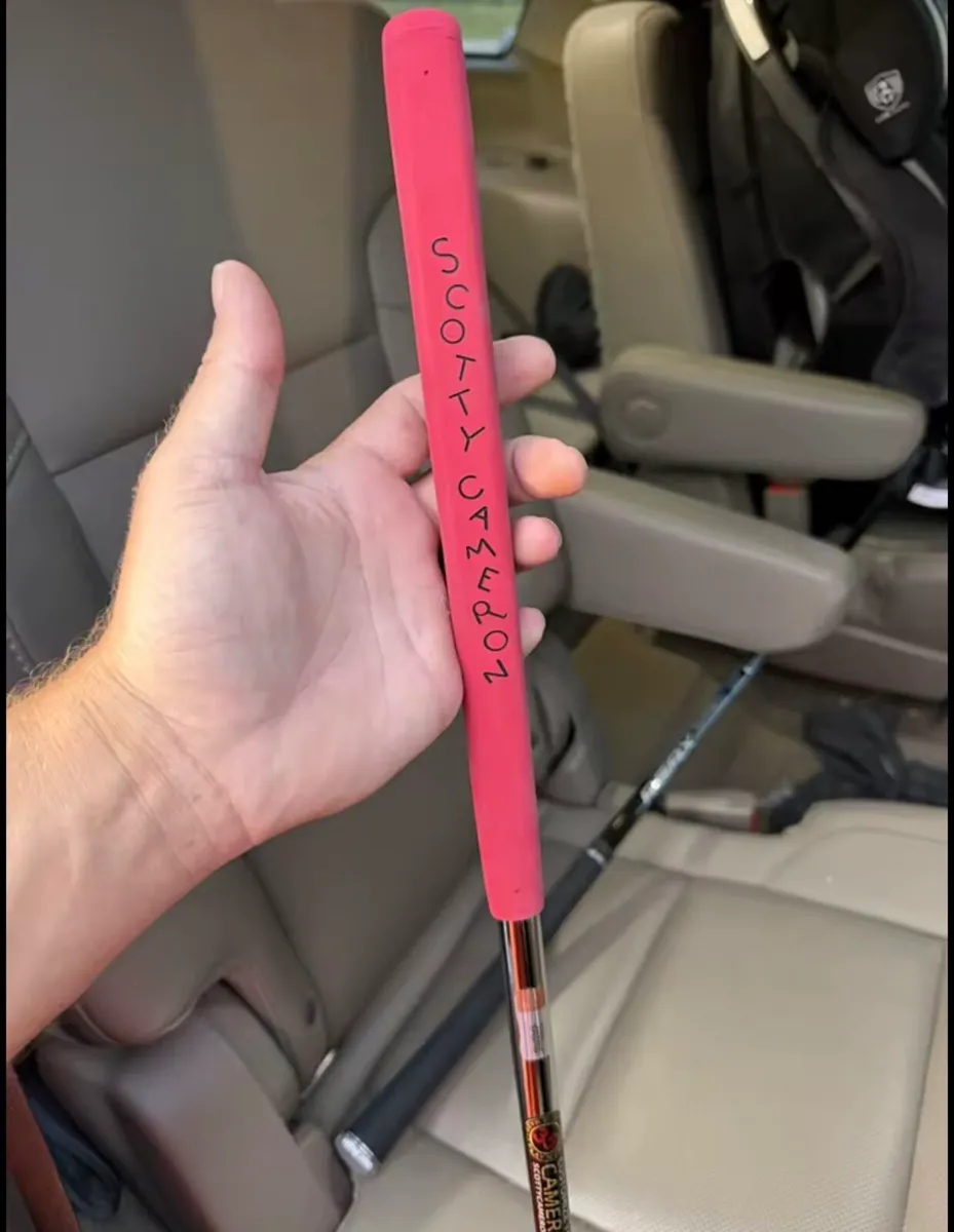 Scotty Cameron Newport 2 putter - Image 4