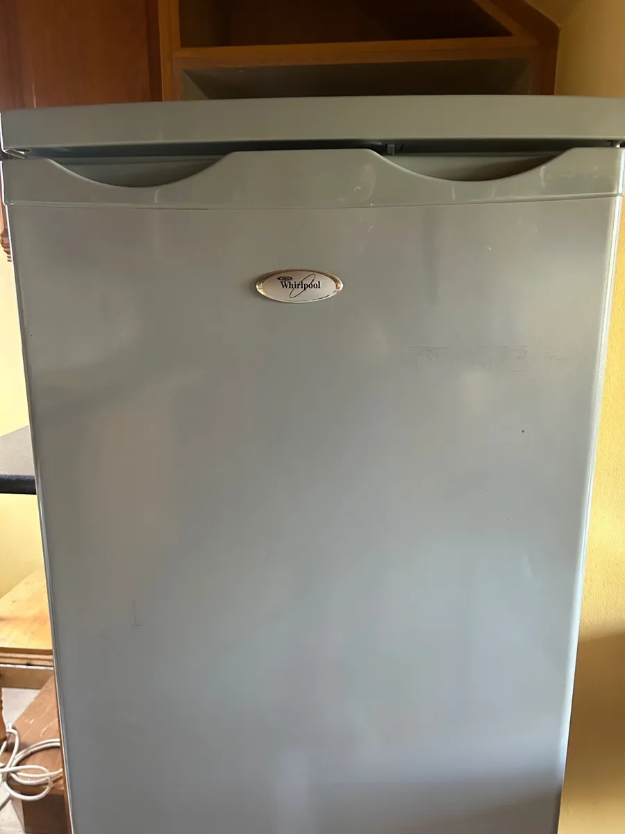 Large Fridge - Image 1