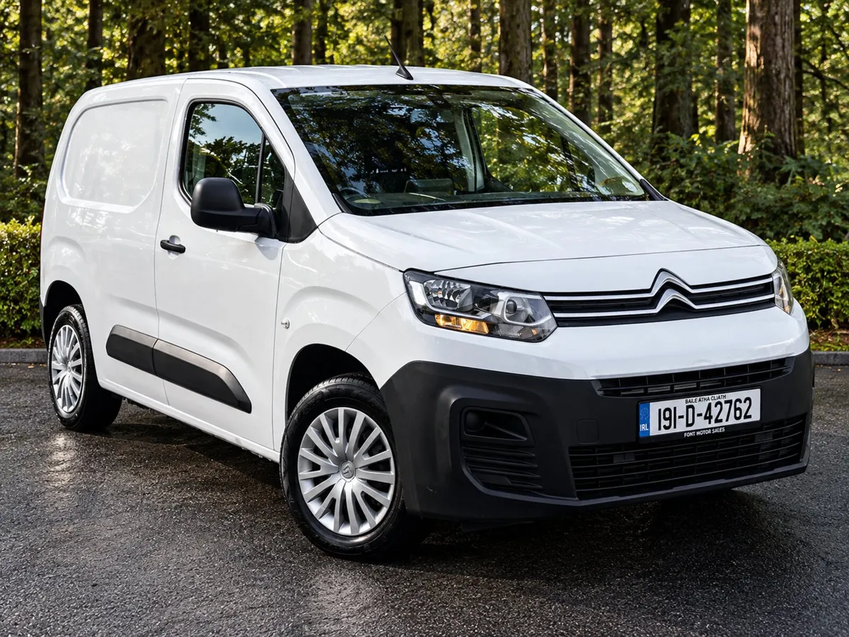 191 Citroen Berlingo 1.6 D - NEW CVRT - 3 SEATS - Image 1