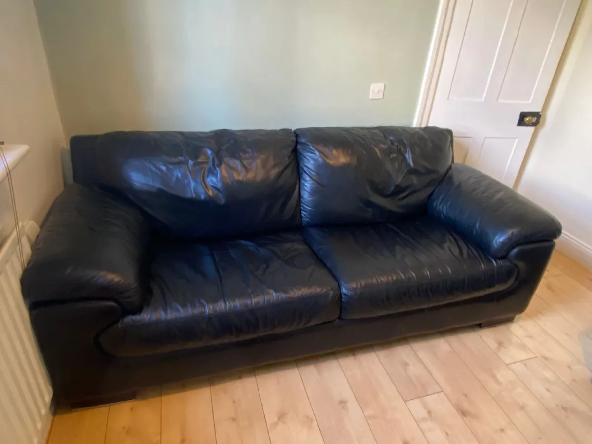 Large Black Leather 3 Seater Sofa - Image 1